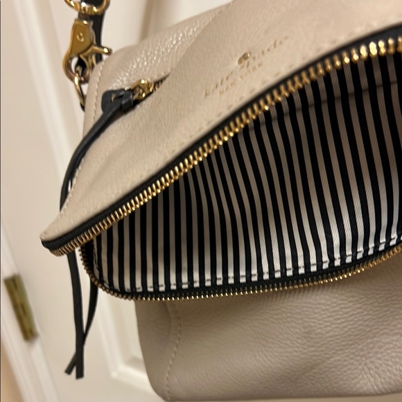 Kate Spade Taupe and Black Shoulder Bag - Picture 6 of 9